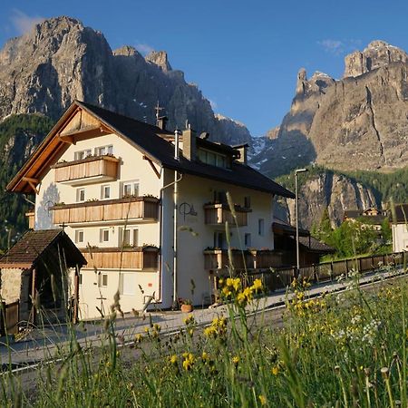 Piz Alpin B&B Кольфоско Экстерьер фото